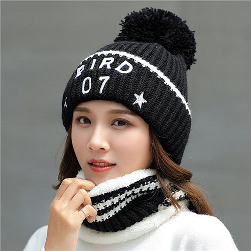 Pom poms ball Knitted hat & scarf hat set